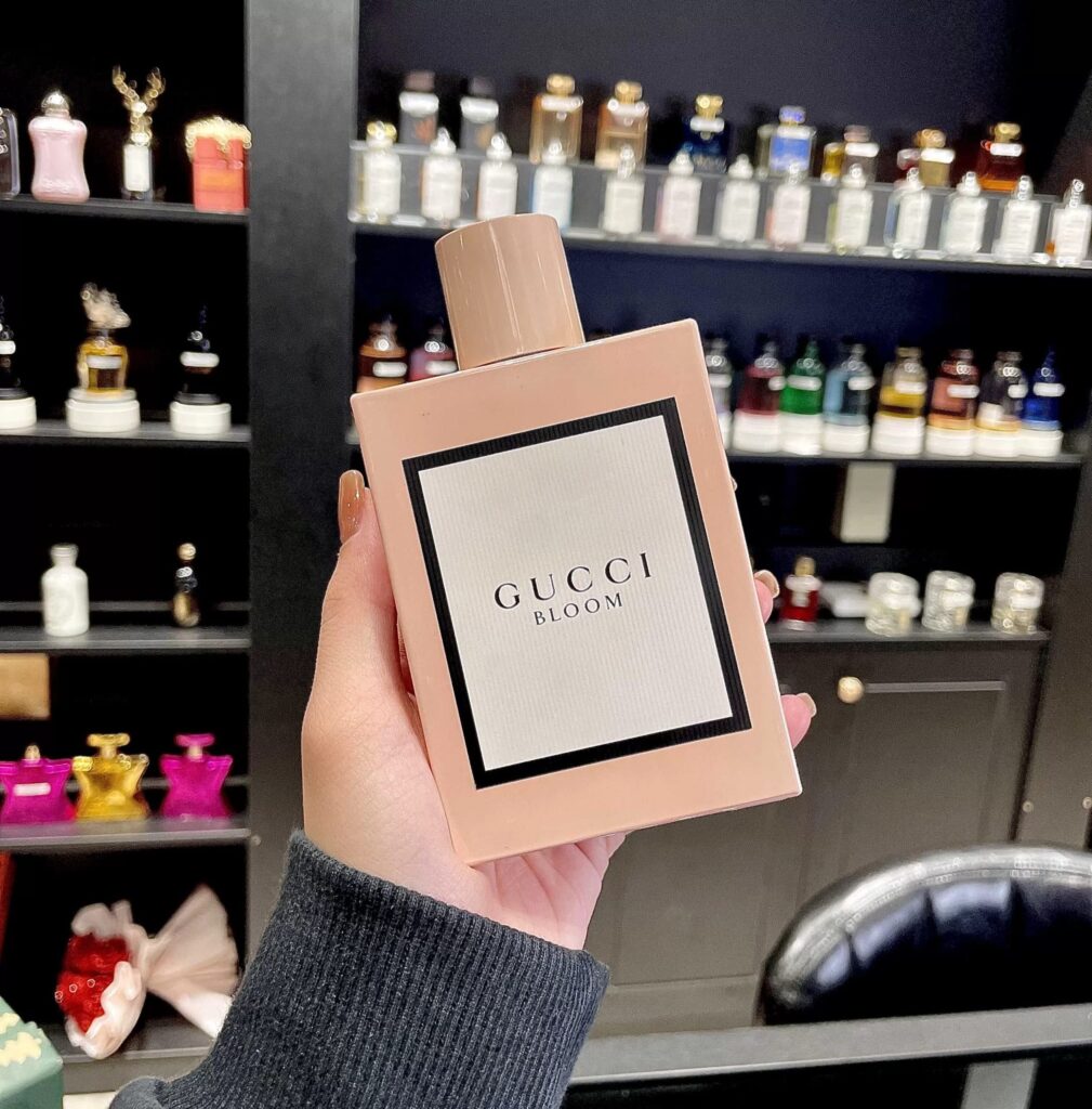 Gucci-Bloom-EDP-tai-ha-noi-scaled.jpg