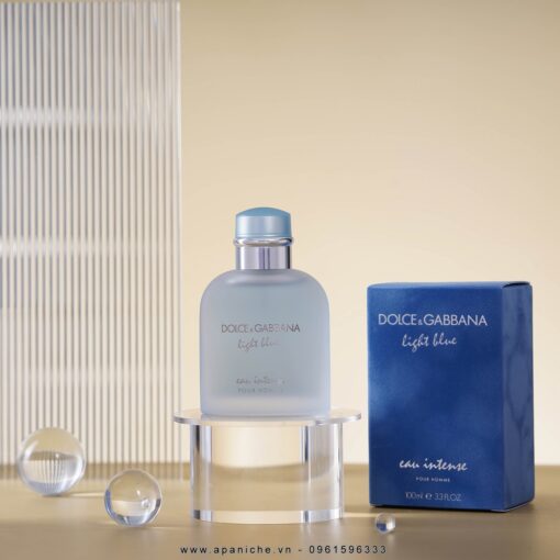 Dolce-Gabbana-Light-Blue-Eau-Intense-Pour-Homme-gia-tot-nhat
