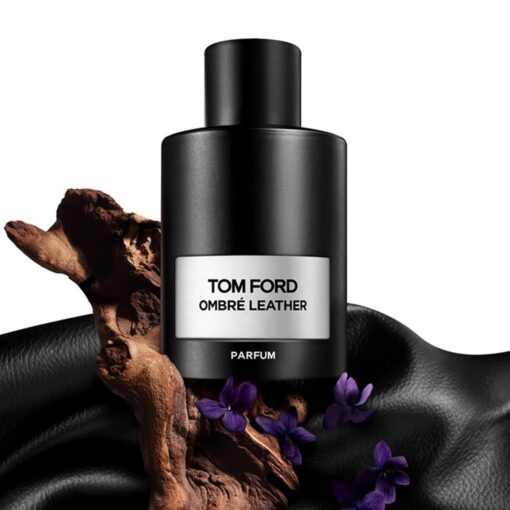 Tom-Ford-Ombre-Leather-Parfums-chinh-hang