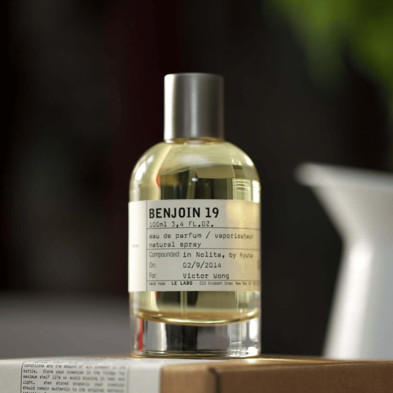 Nước hoa unisex Le Labo Benjoin 19 Moscow