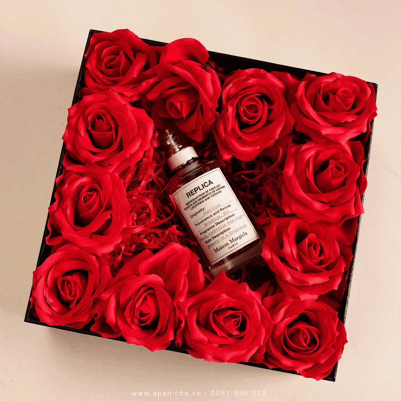 Nước hoa nam màu vàng Maison Margiela Replica Jazz Club EDT