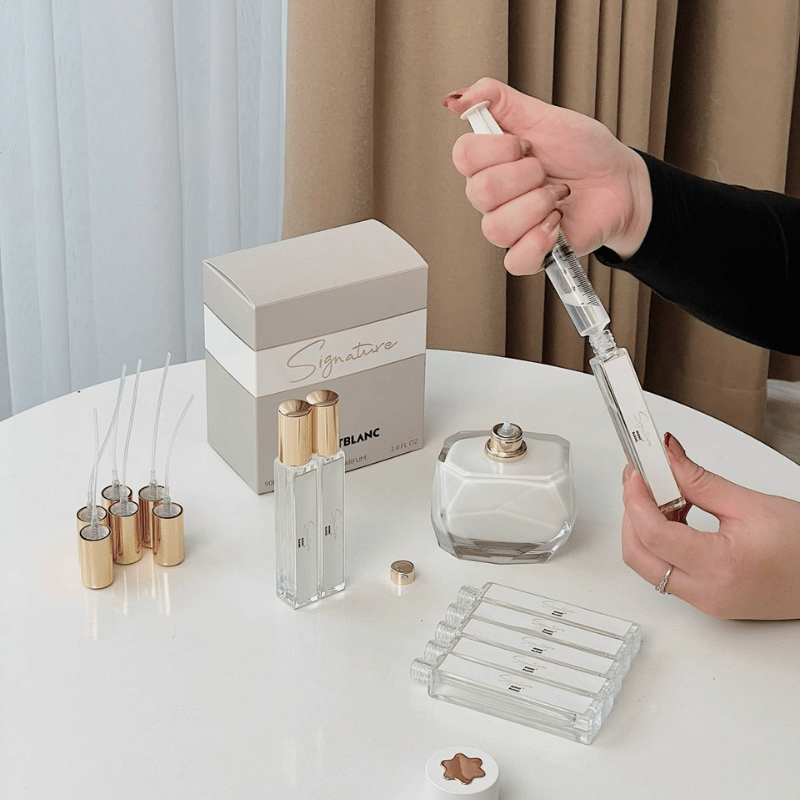 Nước hoa mở nắp hay chưa