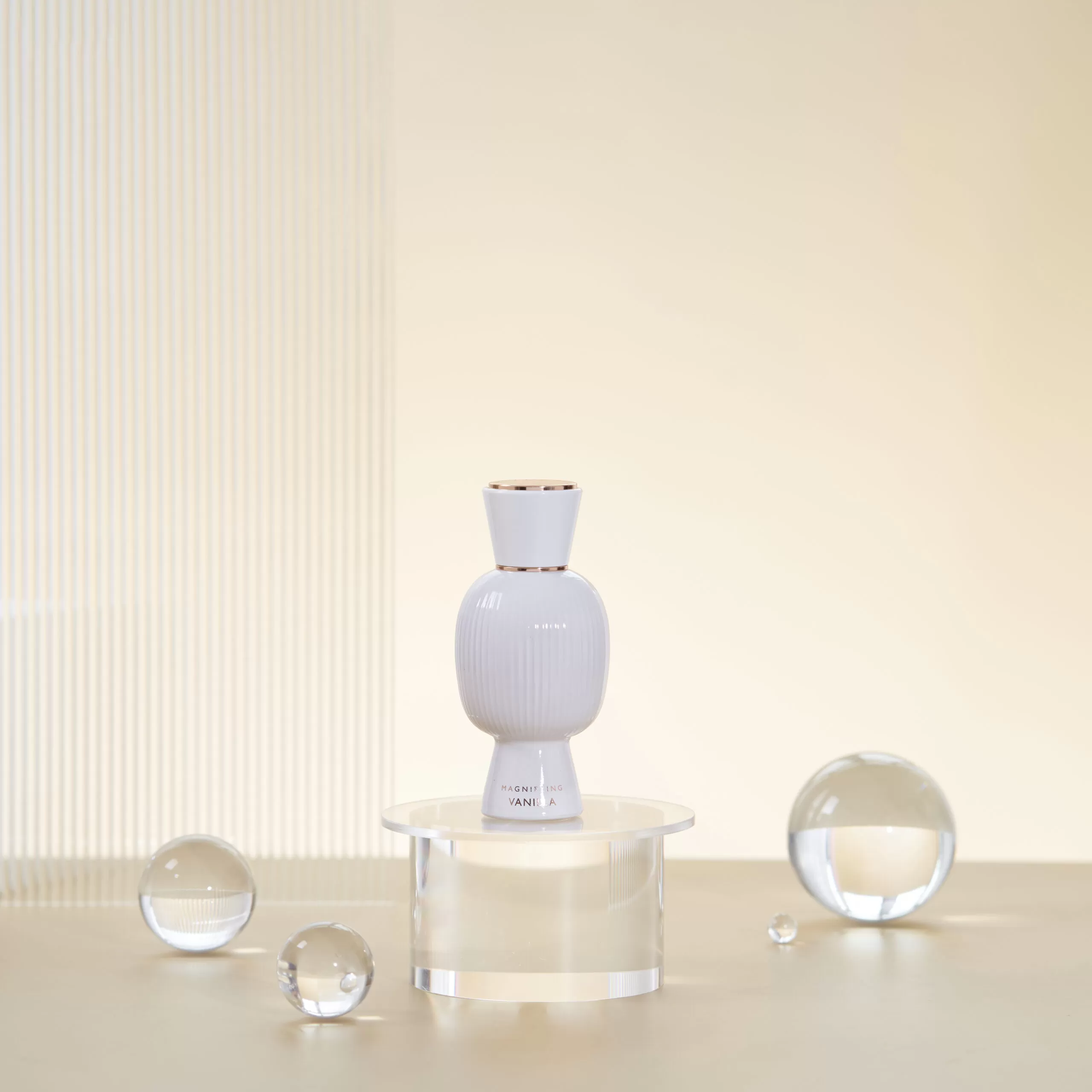 Bvlgari-Allegra-Magnifying-Vanilla-Essence-EDP-40ml-chinh-hang