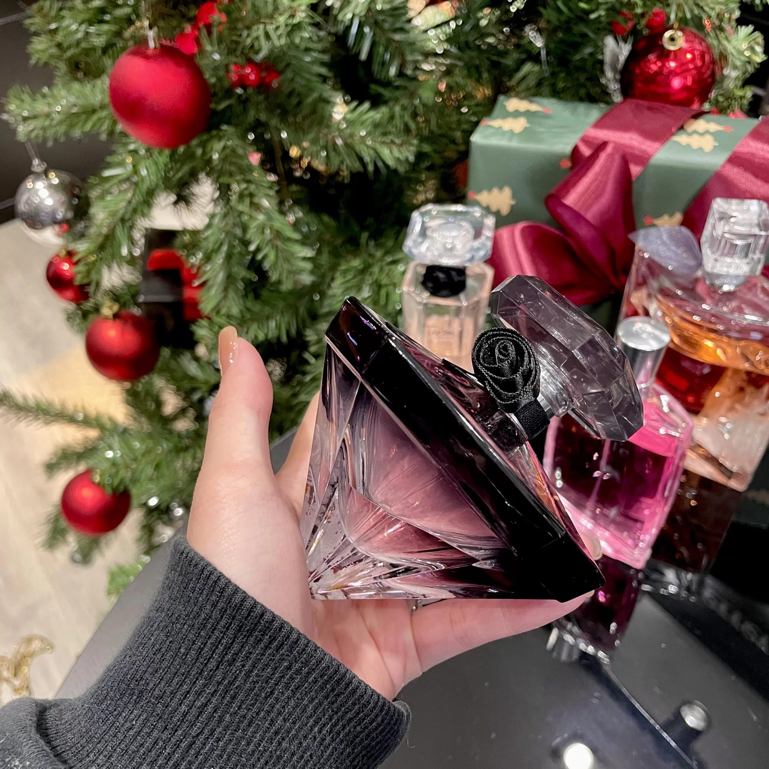 Lancome-La-nuit-Tresor-EDP-tai-ha-noi Lancome-La-nuit-Tresor-EDP-tai-ha-noi