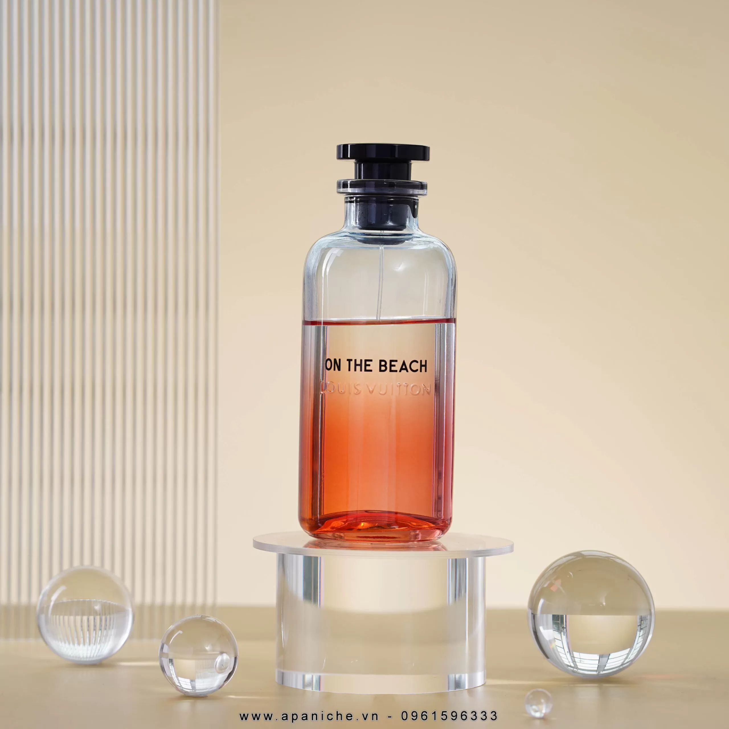 Louis-Vuitton-On-The-Beach-EDP-chinh-hang