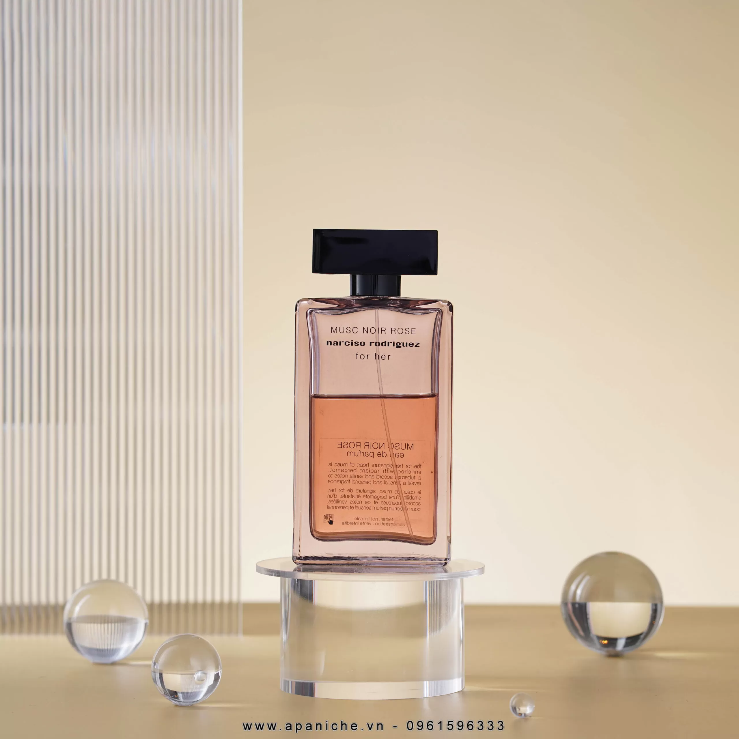 Narciso-Rodriguez-Narciso-for-her-Musc-Noir-EDP-chinh-hang Narciso-Rodriguez-Narciso-for-her-Musc-Noir-EDP-chinh-hang