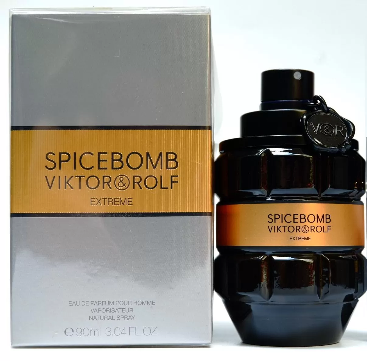 Viktor-Rolf-Spicebomb-Extreme-EDP-gia-tot-nha