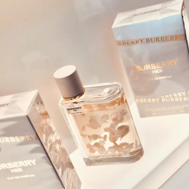 Burberry Her Petals Limited Edition gia tot nhat