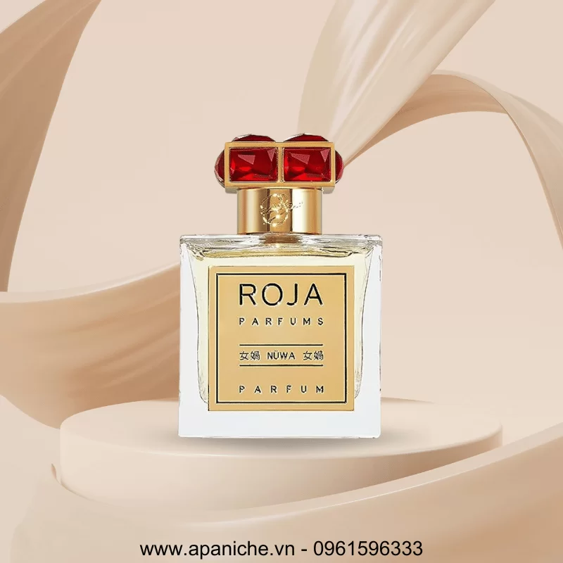nước hoa màu đỏ Roja Nuwa