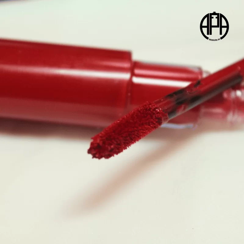 Thiết kế Son Kem Giorgio Armani 400 The Red Đỏ Tươi