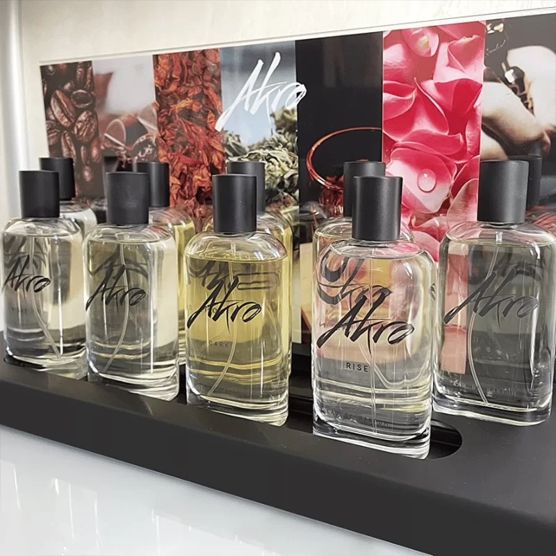 Nước hoa Akro Perfume