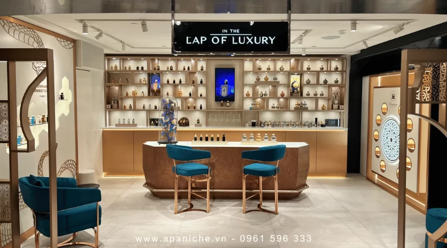 Cửa hàng store Stephane Humbert Lucas 777