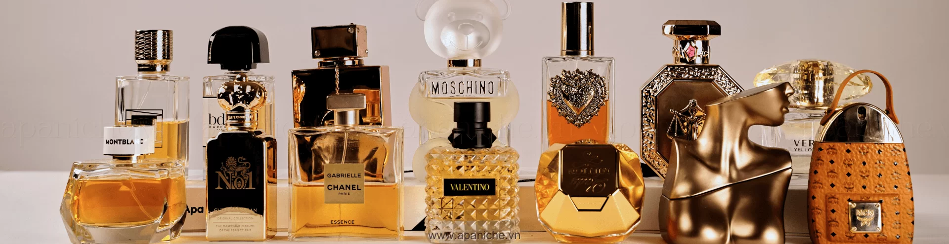 Banner header website 1920x495 nuoc hoa mau vang