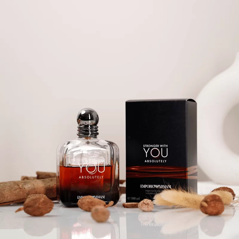 Thiết Kế Nước Hoa Giorgio Armani Emporio Armani Stronger With You Absolutely Parfum