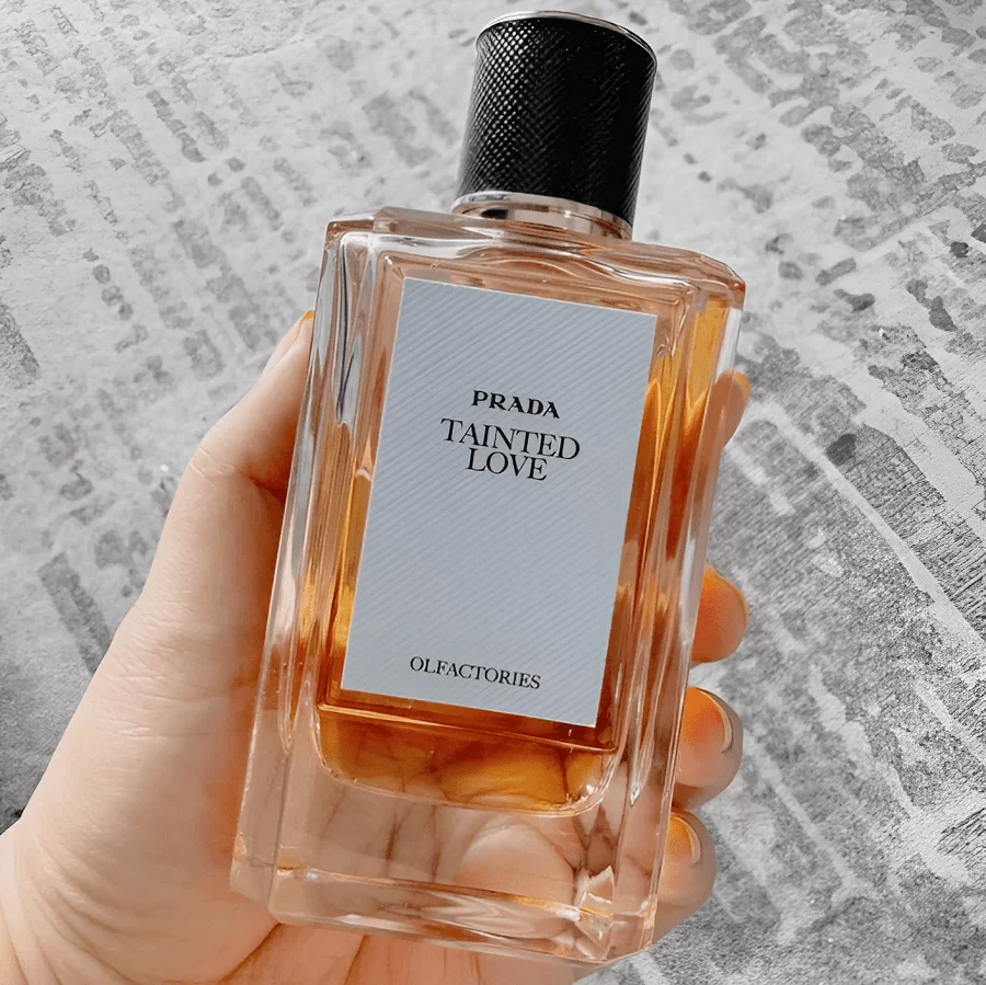 Prada Olfactories Tainted Love EDP gia tot
