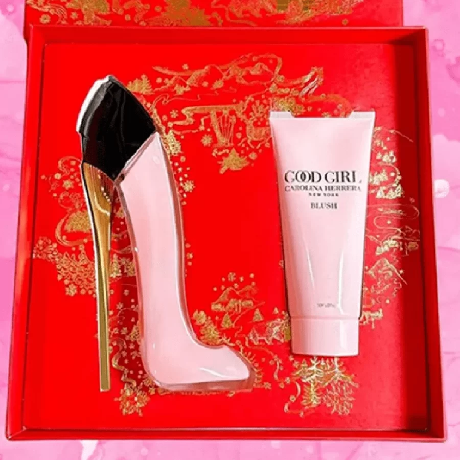 Set Carolina Herrera Good Girl Blush EDP 80ml body lotion 100ml Set Carolina Herrera Good Girl Blush EDP 80ml body lotion 100ml