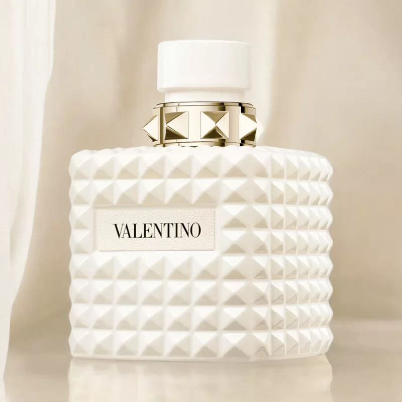 Valentino Donna Born in Roma Ivory EDP 2025 tại Hà Nội